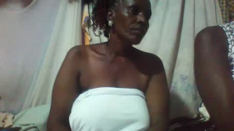 hairypusy17 online show from 12, 3, 2025