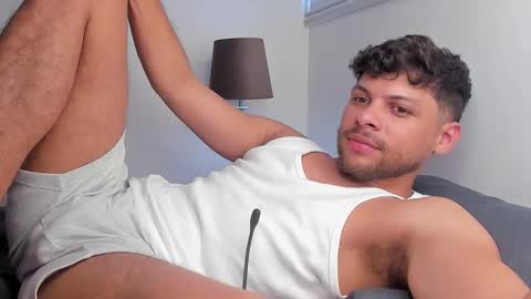 Independent       model  online show from 7, 3, 2026