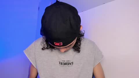 Snapshot of halan_jr chatting on 19, 2, 2025 halan online show from 19, 2, 2025