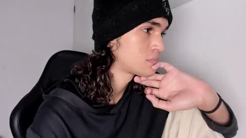 Snapshot of halan_jr chatting on 10, 3, 2025 halan online show from 10, 3, 2025