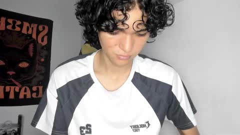 Snapshot of halan_jr chatting on 7, 10, 2025 halan online show from 7, 10, 2025