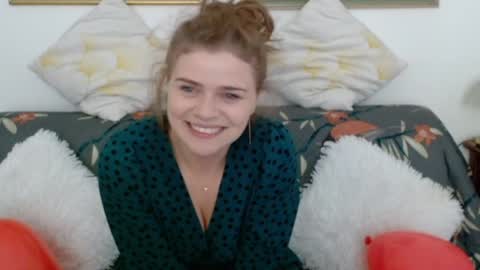 Snapshot of haleyreedme chatting on 21, 2, 2025 Haley online show from 21, 2, 2025