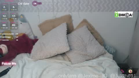 Snapshot of hallestrawberry69 chatting on 11, 3, 2025 HALLE online show from 11, 3, 2025