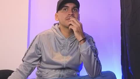 hamiltong12 online show from 8, 1, 2026