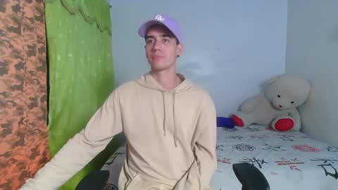 Snapshot of hammm_ chatting on 17, 10, 2025 kilyan online show from 17, 10, 2025