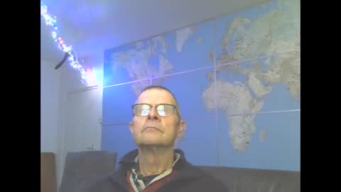 Prefer men 80 online show from 23, 11, 2025