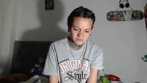 Snapshot of han_ya06 chatting on 13, 12, 2024 Hanya online show from 13, 12, 2024