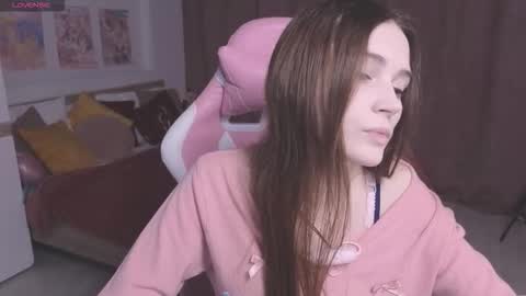 Snapshot of hana_flo chatting on 14, 11, 2025 Hana online show from 14, 11, 2025