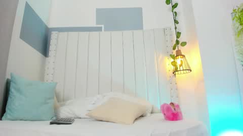 hanah_gray online show from 2, 10, 2025