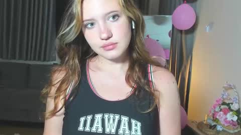 Snapshot of hanahwoods chatting on 7, 3, 2025 hanahwoods online show from 7, 3, 2025