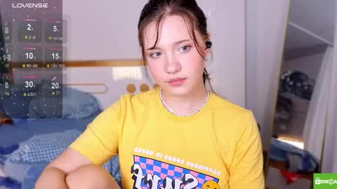 Snapshot of hanahwoods chatting on 9, 10, 2025 hanahwoods online show from 9, 10, 2025