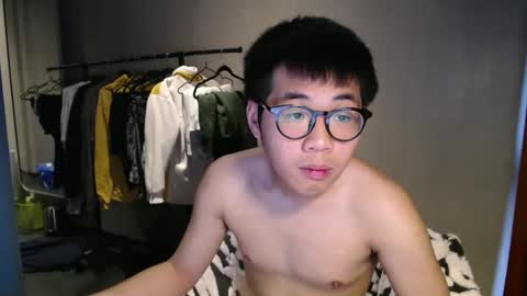 handsome_mannn online show from 9, 2, 2025