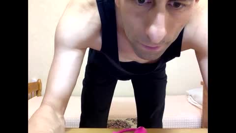 Snapshot of handsomealfie chatting on 10, 9, 2025 HandsomeAlfie online show from 10, 9, 2025