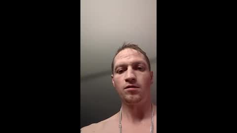 handsomerob42 online show from 6, 3, 2026