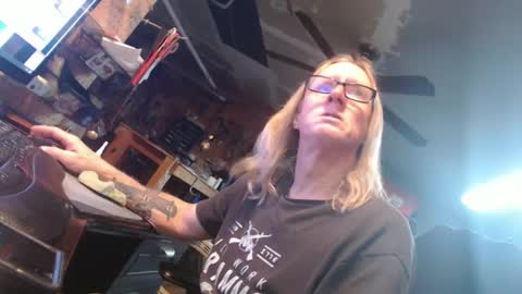 Snapshot of handyman5303 chatting on 12, 2, 2025 Handystudman online show from 12, 2, 2025