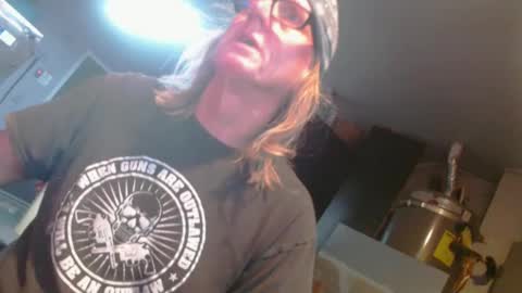 Snapshot of handyman5303 chatting on 16, 2, 2025 Handystudman online show from 16, 2, 2025