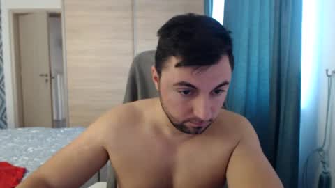 Snapshot of hankmalone chatting on 18, 12, 2024 HankMalone online show from 18, 12, 2024