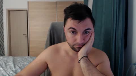 Snapshot of hankmalone chatting on 22, 12, 2024 HankMalone online show from 22, 12, 2024