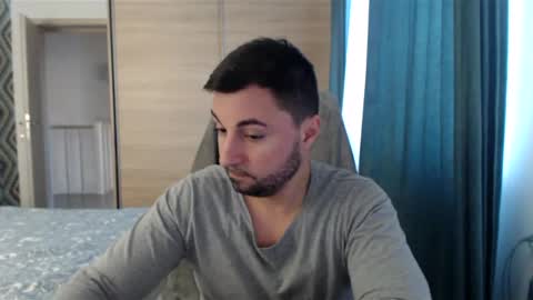 Snapshot of hankmalone chatting on 2, 1, 2025 HankMalone online show from 2, 1, 2025