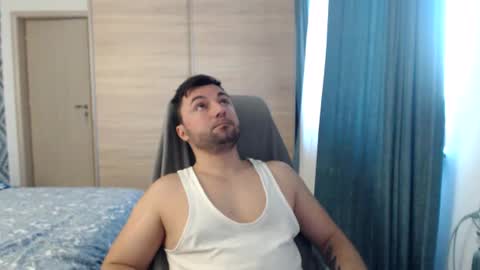 Snapshot of hankmalone chatting on 14, 1, 2025 HankMalone online show from 14, 1, 2025