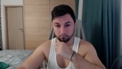 Snapshot of hankmalone chatting on 5, 2, 2025 HankMalone online show from 5, 2, 2025