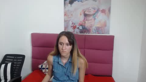 Snapshot of hanna__palmer1 chatting on 1, 12, 2024 Hanna Palmer online show from 1, 12, 2024