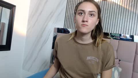 Snapshot of hanna__palmer1 chatting on 19, 12, 2025 Hanna Palmer online show from 19, 12, 2025