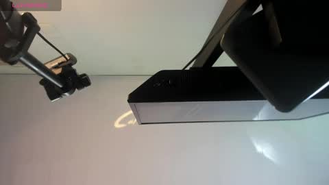  hanna  online show from 19, 4, 2026