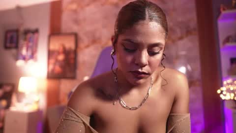 HANNA  online show from 24, 11, 2025