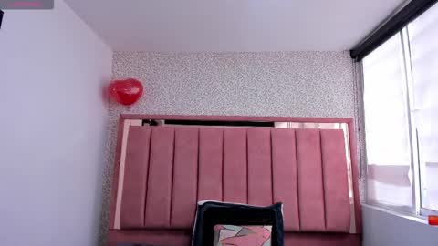 Snapshot of hanna_lee__ chatting on 21, 10, 2025 H A N N A online show from 21, 10, 2025