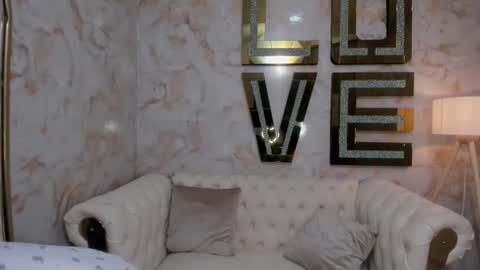 EVA online show from 22, 10, 2025