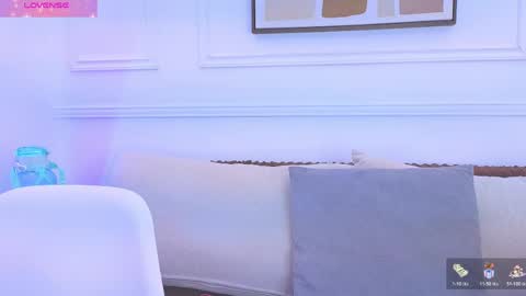 Snapshot of hanna_squirt_1 chatting on 13, 5, 2026 HANNA SOFIA online show from 13, 5, 2026