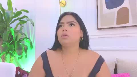 Snapshot of hanna_squirt_1 chatting on 18, 6, 2026 HANNA SOFIA online show from 18, 6, 2026