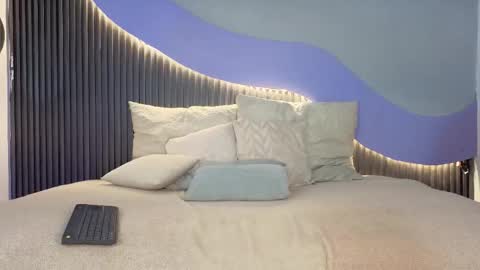 Akane Tendo online show from 9, 2, 2026