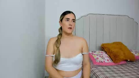 Snapshot of hannaa86 chatting on 10, 1, 2025 Hanna online show from 10, 1, 2025