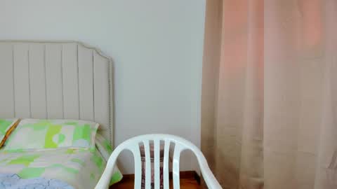 Snapshot of hannaa86 chatting on 17, 9, 2025 Hanna online show from 17, 9, 2025