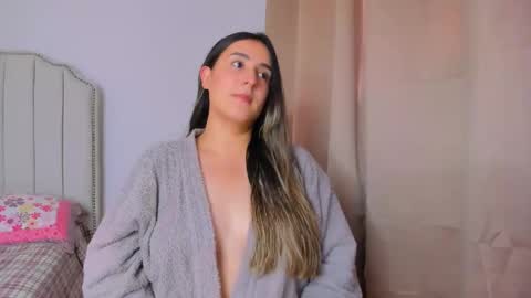 Snapshot of hannaa86 chatting on 27, 11, 2025 Hanna online show from 27, 11, 2025