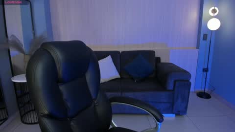 Snapshot of hannaconnor_ chatting on 5, 1, 2025 Hanna Connor online show from 5, 1, 2025