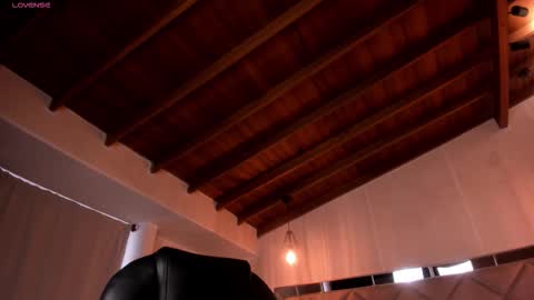  Hanna Connor  online show from 27, 10, 2025