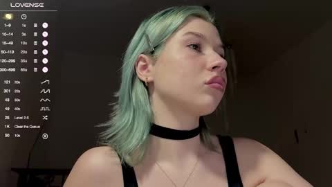 Hannah Allin online show from 25, 2, 2025