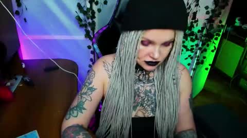 Hannah online show from 19, 11, 2025