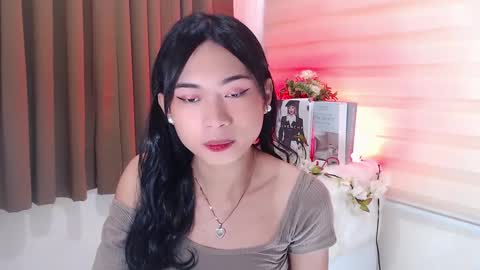 Snapshot of hannah_davis69 chatting on 6, 1, 2025 Alex online show from 6, 1, 2025