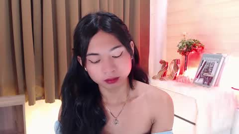 Snapshot of hannah_davis69 chatting on 22, 2, 2025 Alex online show from 22, 2, 2025