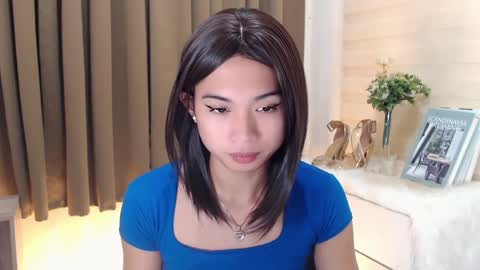 Snapshot of hannah_davis69 chatting on 28, 2, 2025 Alex online show from 28, 2, 2025