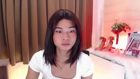Snapshot of hannah_davis69 chatting on 7, 3, 2025 Alex online show from 7, 3, 2025