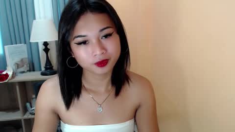Snapshot of hannah_davis69 chatting on 9, 9, 2025 Alex online show from 9, 9, 2025