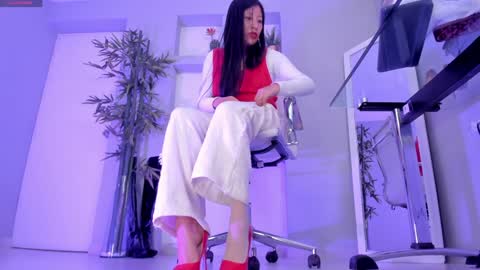 Snapshot of hannah_hcb chatting on 14, 1, 2025 HANNAH HOWELL online show from 14, 1, 2025