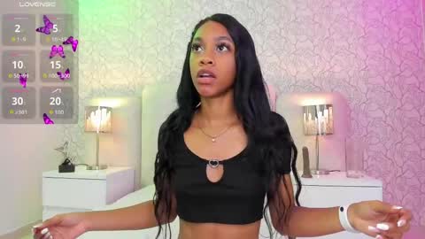 Snapshot of hannah_willian chatting on 9, 5, 2026 online show from 9, 5, 2026