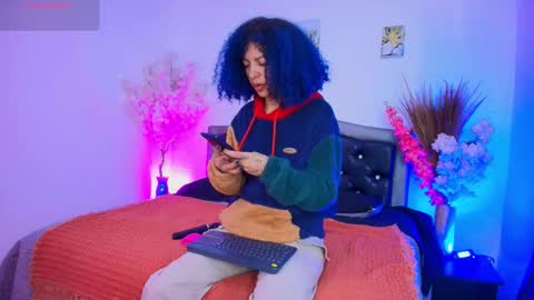 Snapshot of hannahblue_ chatting on 3, 2, 2026 HannahBlue online show from 3, 2, 2026