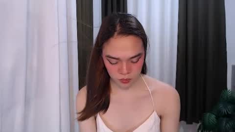 Snapshot of hannahforyou chatting on 13, 5, 2026 HANNAH online show from 13, 5, 2026